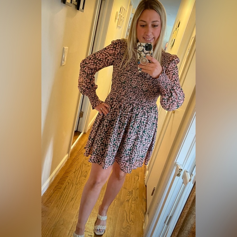 Lulus Dress✨ - Picture 2 of 4